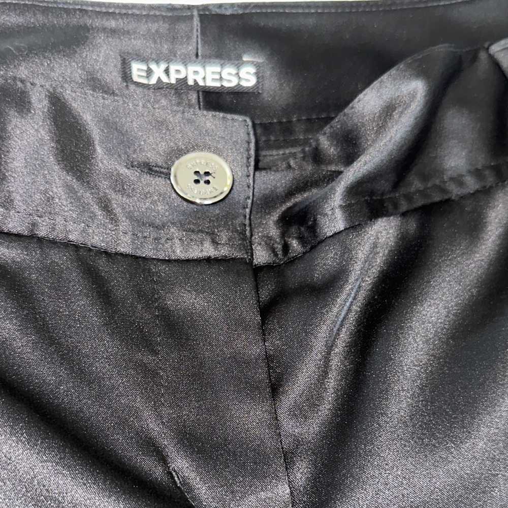 Express Women's Black Dressy Shorts Size: 6